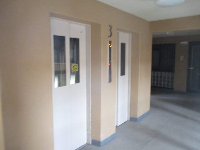 ダイアパレス大橋南壱番館(608)の物件外観写真