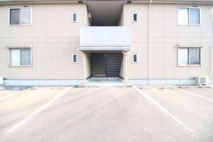 サジタリアステ－ジＢの物件外観写真