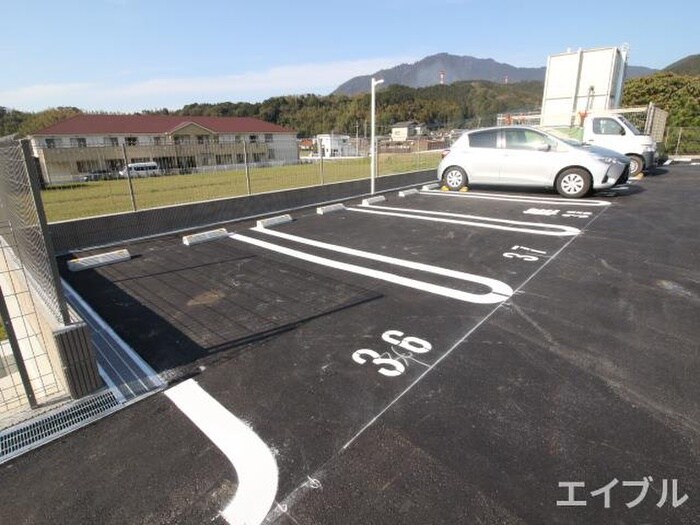 ミルキ－ウェイB棟の物件外観写真