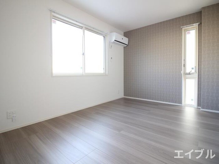 ミルキ－ウェイB棟の物件内観写真