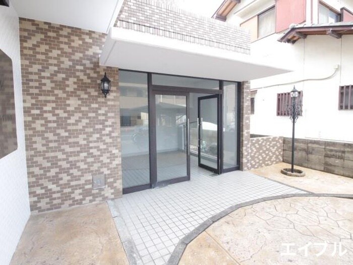 リベルテ松山の物件外観写真