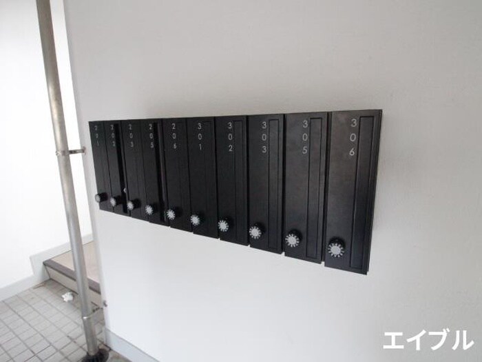 リベルテ松山の物件外観写真