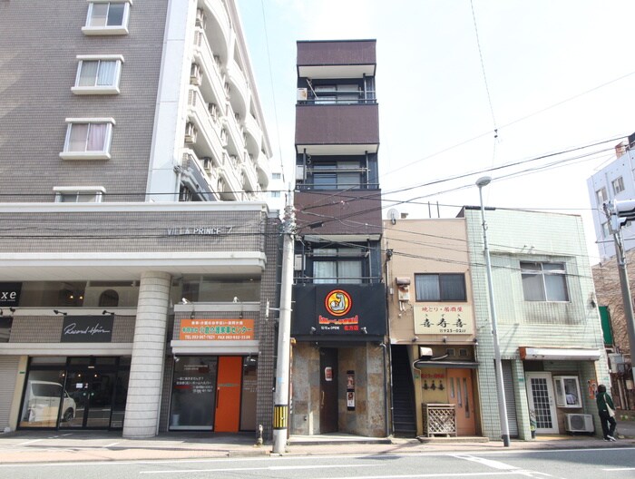 ＴＯＭＯビルの物件外観写真