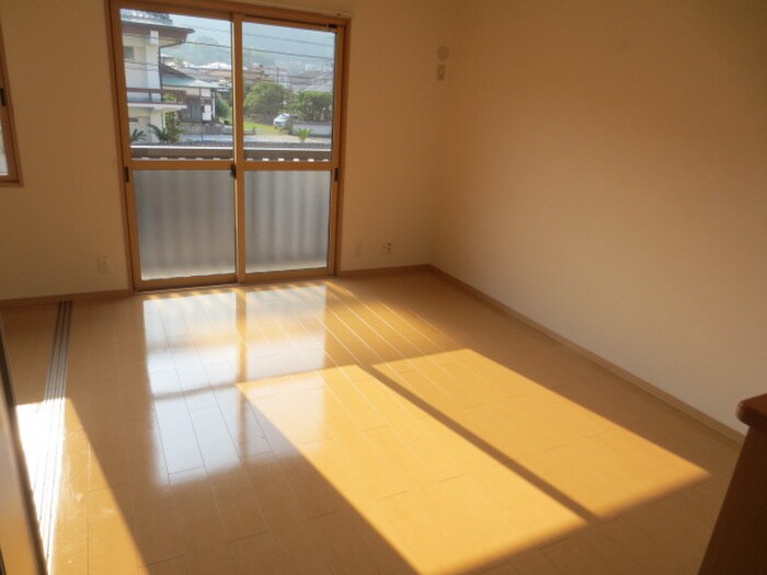 スカイフィ－ルドの物件内観写真