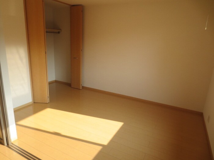 スカイフィ－ルドの物件内観写真