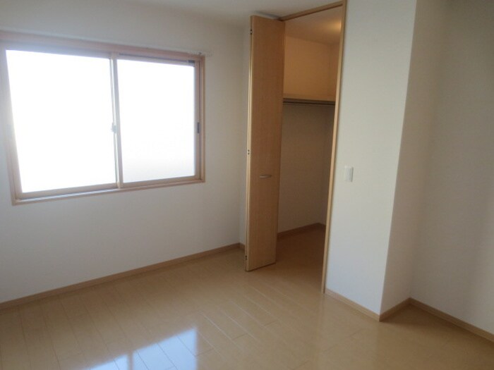 スカイフィ－ルドの物件内観写真