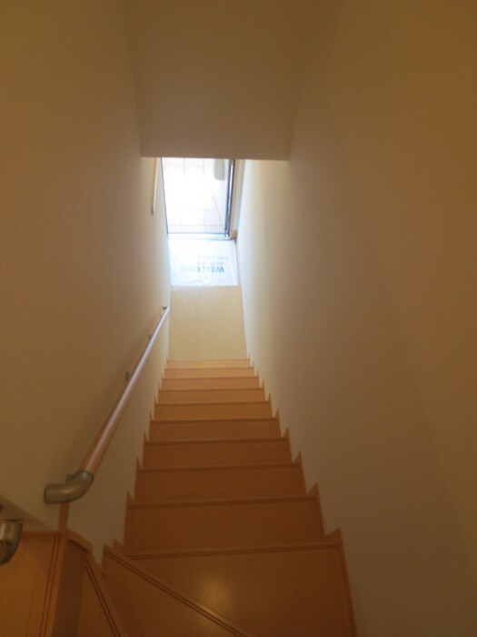 スカイフィ－ルドの物件内観写真