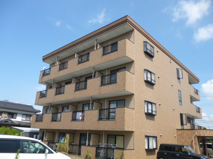 セピアコートの物件外観写真