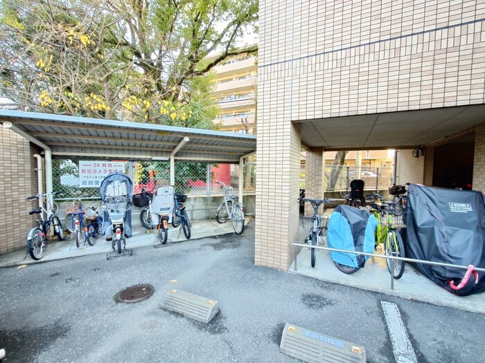 アーバニティー春日原の物件外観写真