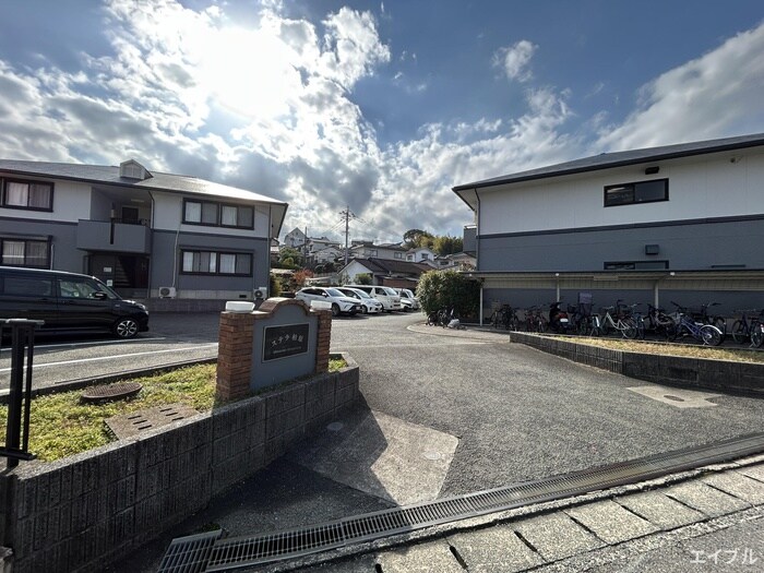 ステラ柏原Ｂの物件外観写真