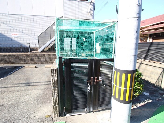 パンプキンハウスＢの物件外観写真