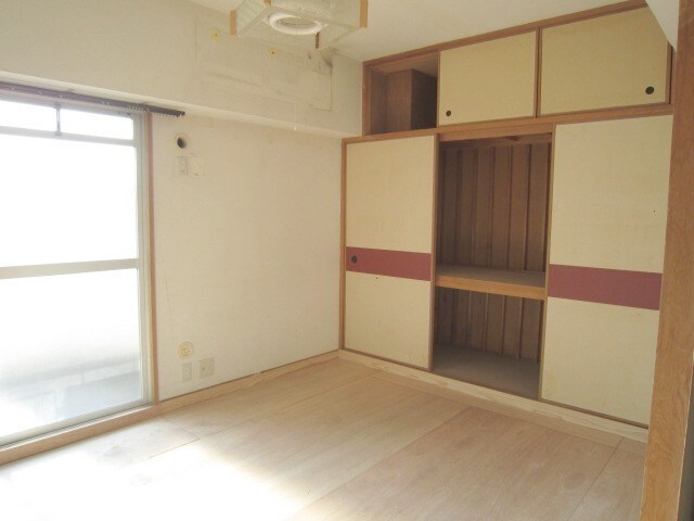 ヴィファイブ河波の物件内観写真