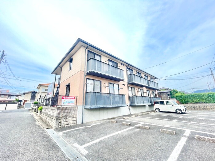 エトワ－ルⅠの物件外観写真