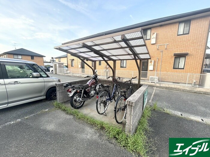 グロウシック２号館の物件外観写真