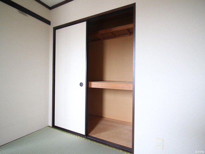 グロウシック２号館の物件内観写真