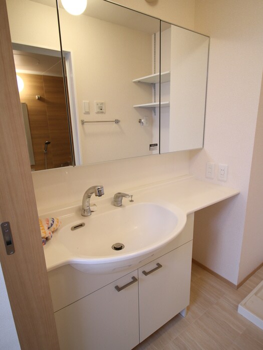 サンライズ御井Ⅱの物件内観写真