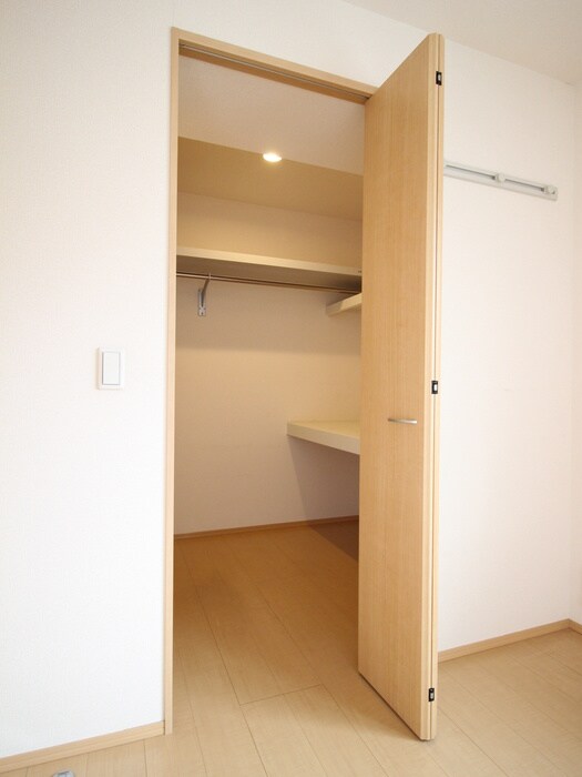 サンライズ御井Ⅱの物件内観写真