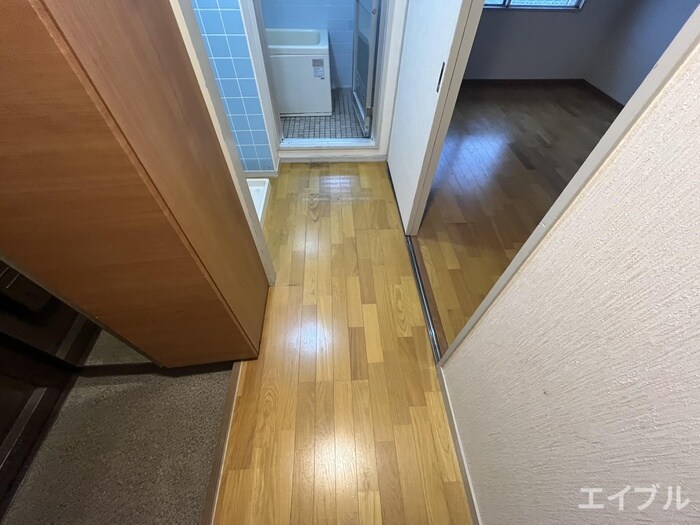 三角コーポの物件内観写真