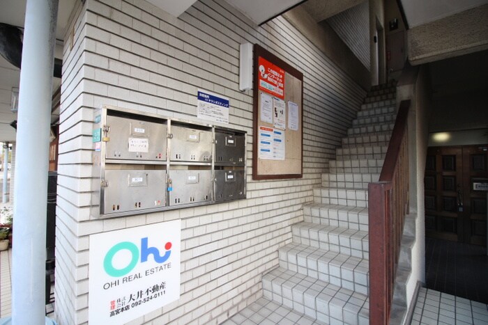 井駒ハイツの物件外観写真