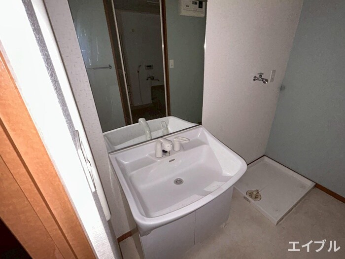 アヴァンティ緑ヶ丘の物件内観写真