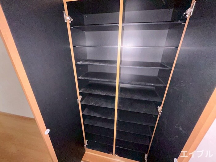 アヴァンティ緑ヶ丘の物件内観写真