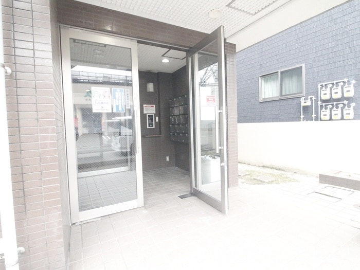 アルトゥーラ　ケルコスの物件外観写真