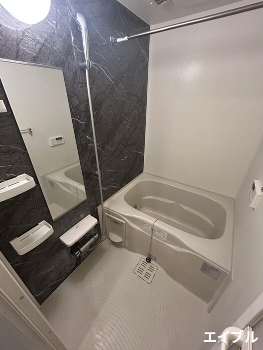 ラ　メゾン　デﾕボヌールの物件内観写真