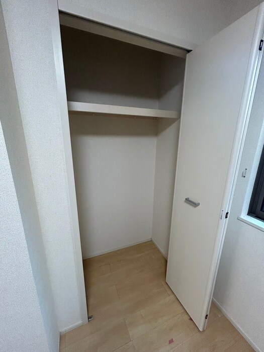 ラ　メゾン　デﾕボヌールの物件内観写真