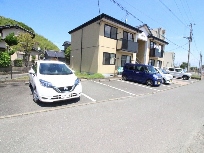 フォーレスMの物件外観写真