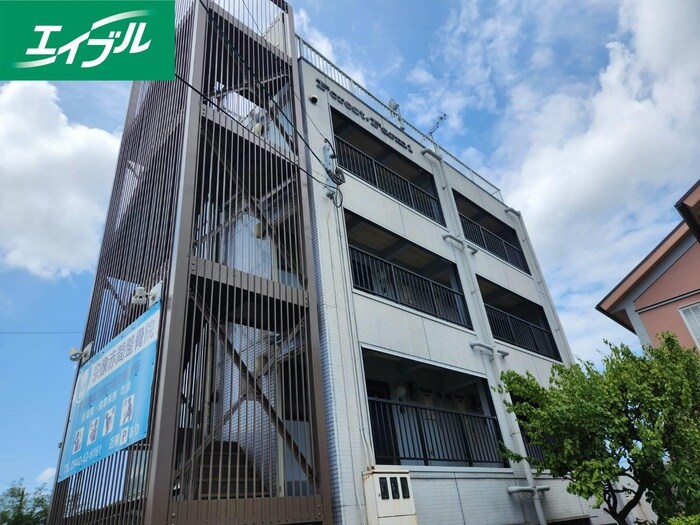 フォレストファームの物件外観写真