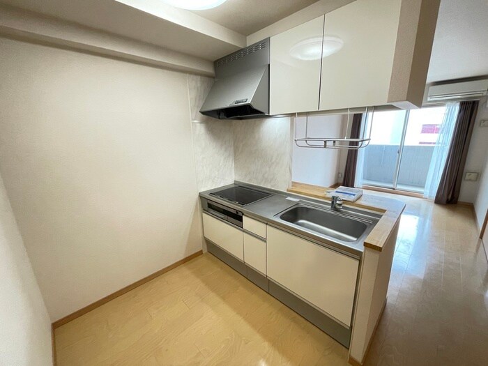 ｼｬｰﾒｿﾞﾝｸﾞﾗﾝﾄﾞｿﾚｲﾕ門司の物件内観写真