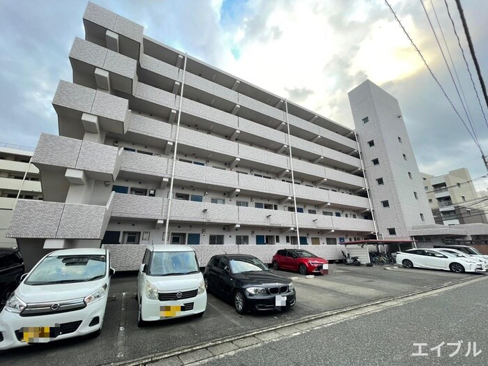 エクセレント野間の物件外観写真