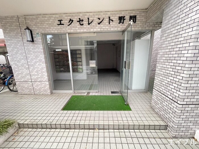 エクセレント野間の物件外観写真