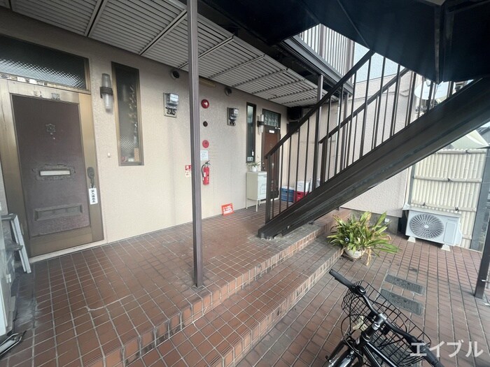 コスモハイツエデンの物件外観写真