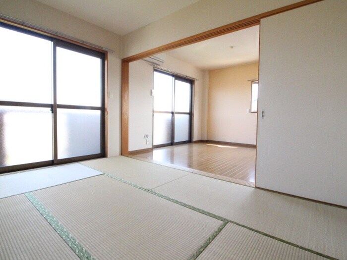 アゲル花見の物件内観写真