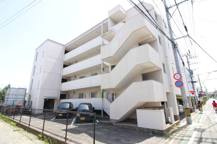 徳永ハイツの物件外観写真