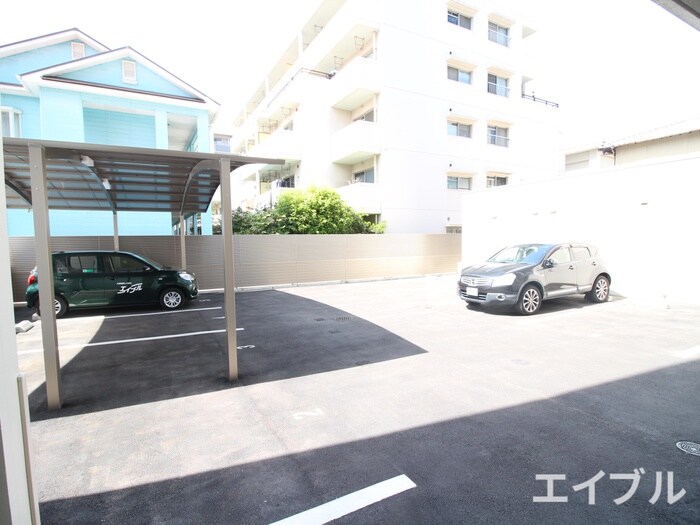 グランデ東雲の物件外観写真