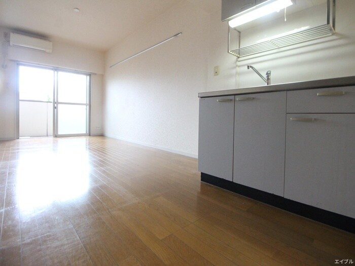 ルッシェ竹下駅前の物件内観写真