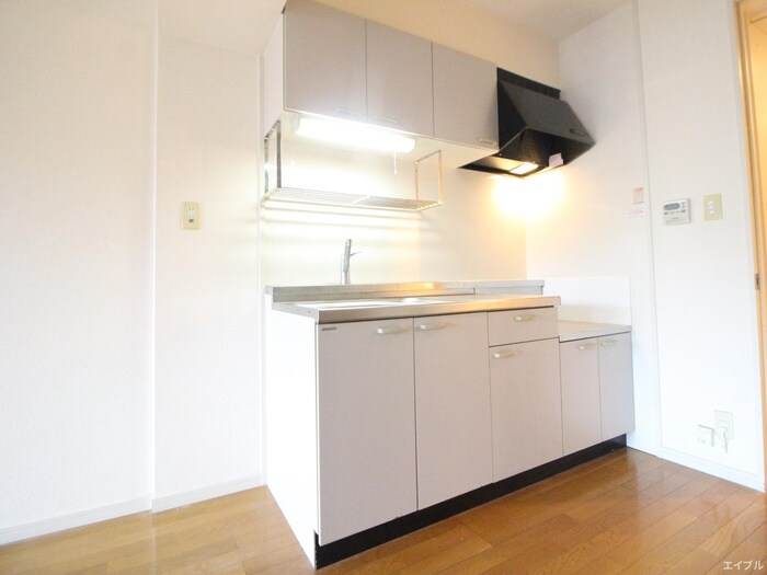 ルッシェ竹下駅前の物件内観写真