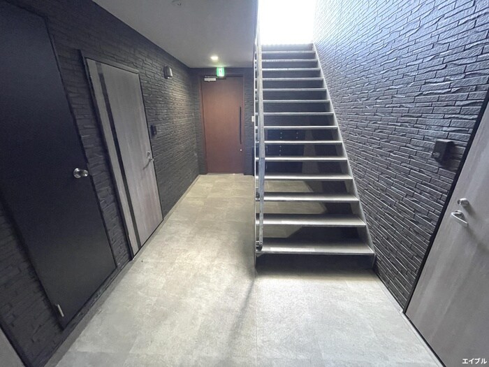 アイエフエアリーコートの物件外観写真