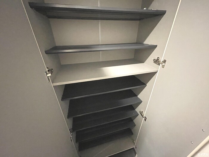 アイエフエアリーコートの物件内観写真