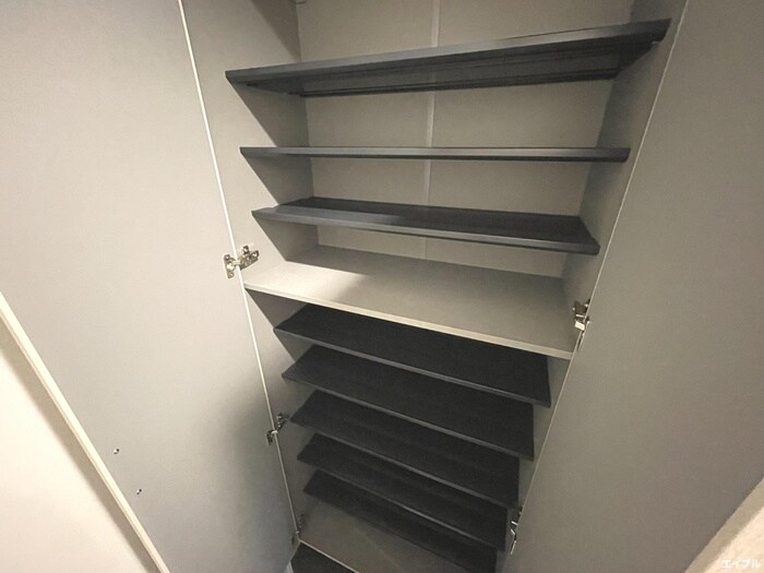 アイエフエアリーコートの物件内観写真