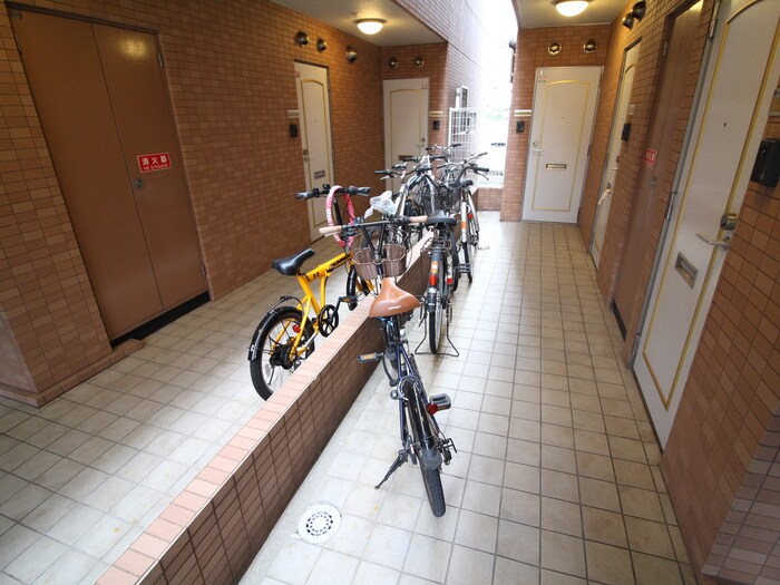 クレイドル室見 Ｂの物件外観写真