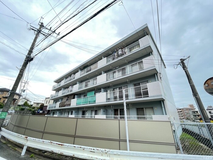 エミネント香椎の物件外観写真