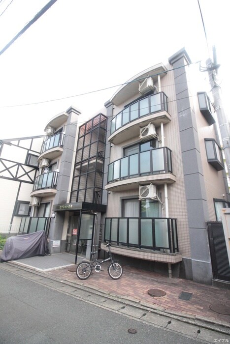 ミナレット香椎の物件外観写真