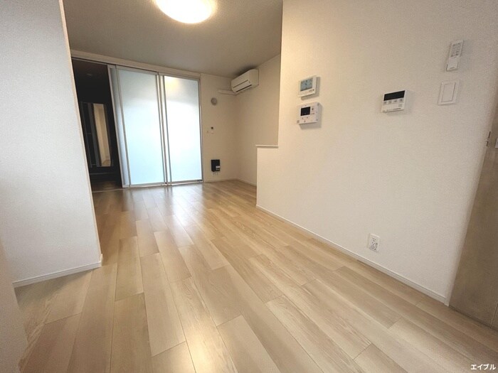 クレストアドバンステンパイⅠの物件内観写真