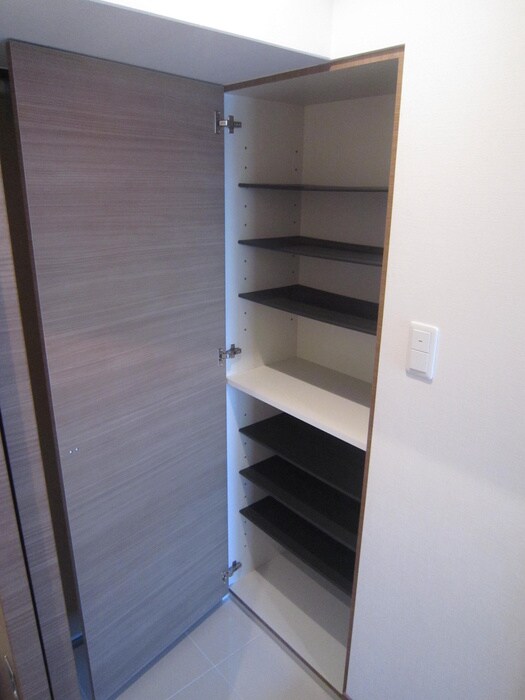 ｻｳﾞｫｲ ｸﾗｳﾄﾞ ｽｹｰﾌﾟ(1305)の物件内観写真