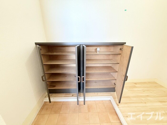 ﾒﾝﾊﾞ-ｽﾞﾀｳﾝ苅田B棟の物件内観写真