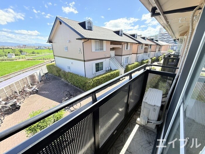 ﾒﾝﾊﾞ-ｽﾞﾀｳﾝ苅田B棟の物件内観写真