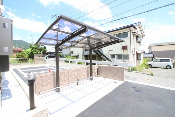 D-room葛原の物件外観写真